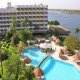 حمام سباحة  فندق بيراميزا إيزيس - الأقصر | هوتيلز بوكينج