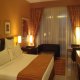غرفة  فندق فور بوينتس شيراتون (داون تاون) - دبي | هوتيلز بوكينج