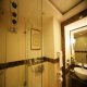 حمام الغرف  فندق ماركو بولو - دبي | هوتيلز بوكينج