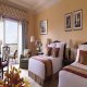 غرفة  فندق ريتز كارلتون - دبي | هوتيلز بوكينج