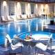 حمام سباحة  فندق كورت يارد ماريوت - الكويت | هوتيلز بوكينج