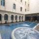 حمام سباحة  فندق جراند ريجنسي - الدوحة | هوتيلز بوكينج