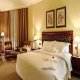 غرفة  فندق أبراج شيراتون - الدمام | هوتيلز بوكينج