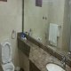حمام فندق ريحانة العزيزية - مكة المكرمة | هوتيلز بوكينج