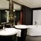 حمام  فندق يوربان جي أل - مدريد | هوتيلز بوكينج