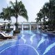 حمام سباحة  فندق إمبوريوم سويت - بانكوك | هوتيلز بوكينج