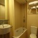 حمام2  فندق ناراي - بانكوك | هوتيلز بوكينج