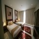 غرفة بسريرين3  فندق بيناكل لومبيني - بانكوك | هوتيلز بوكينج