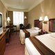 غرفة بسريرين2  فندق توين تاورز - بانكوك | هوتيلز بوكينج